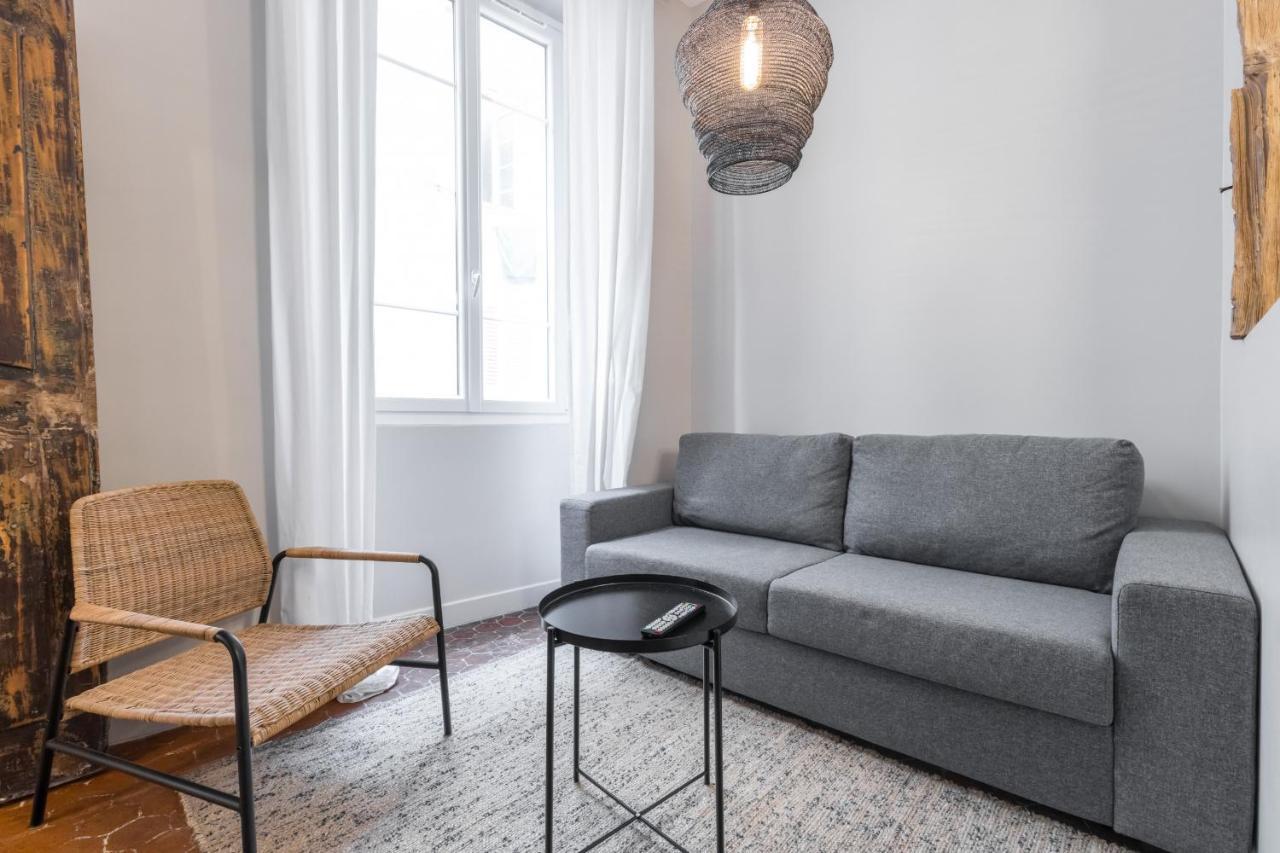 Apartamento Charming 2 Bdr Old Town Niza Exterior foto