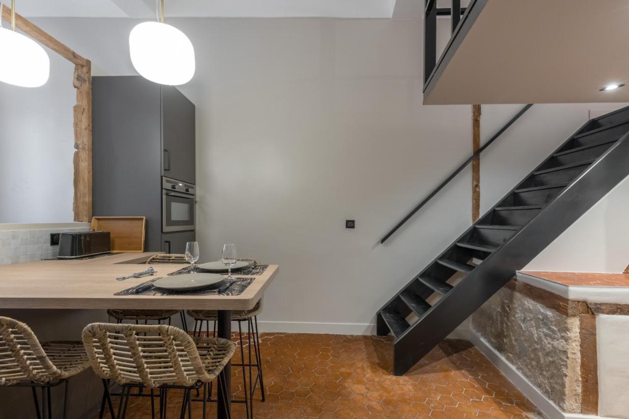 Apartamento Charming 2 Bdr Old Town Niza Exterior foto