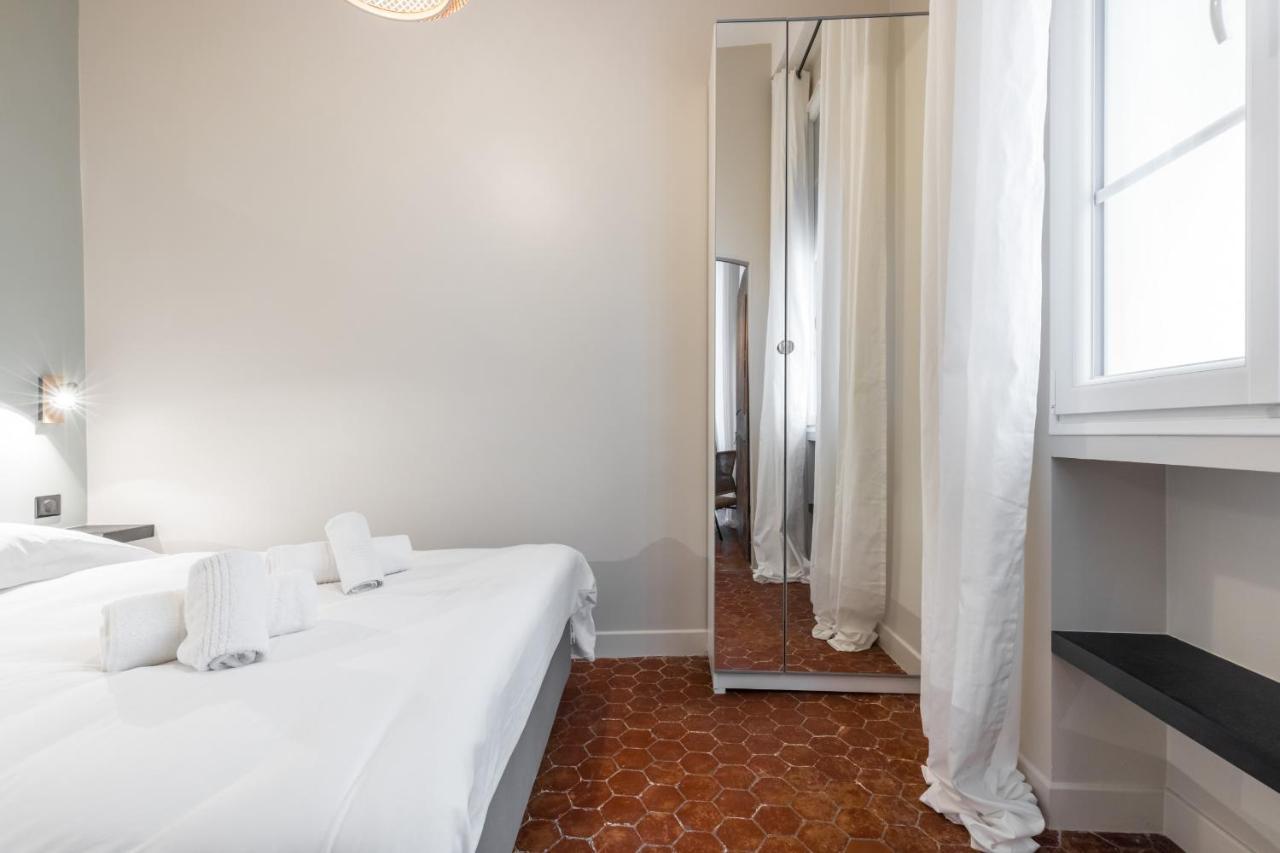 Apartamento Charming 2 Bdr Old Town Niza Exterior foto