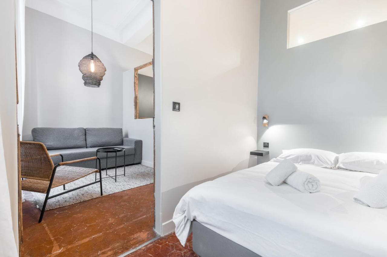 Apartamento Charming 2 Bdr Old Town Niza Exterior foto